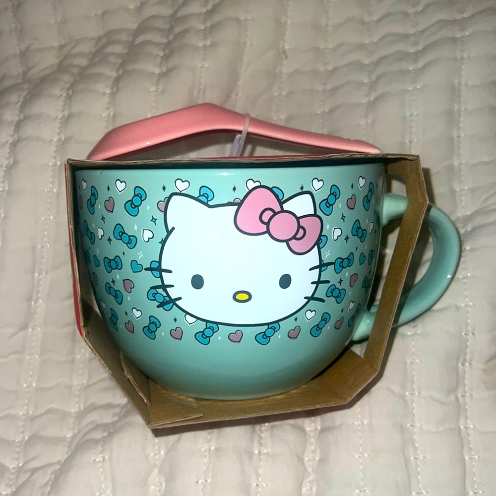 Hello Kitty Mug and Spoon Set